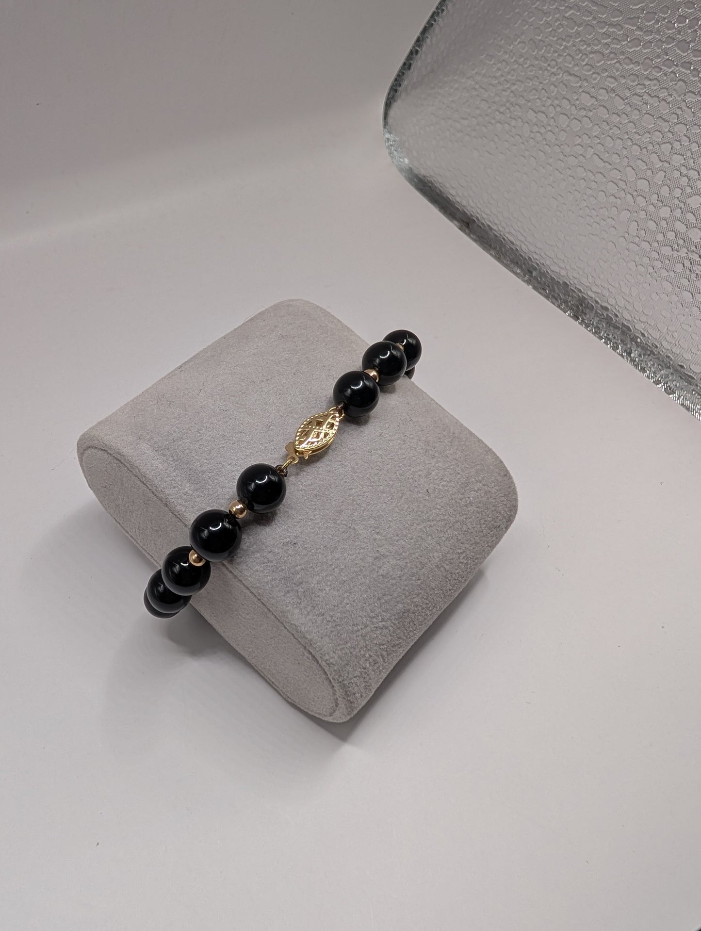 Vintage 14K Yellow Gold 8MM Black Onyx Ball Bead Bracelet 585